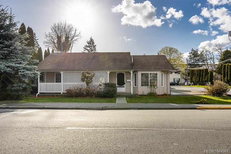 Third View of 161 Mckinstry Rd, Duncan, BC, V9L 3K7