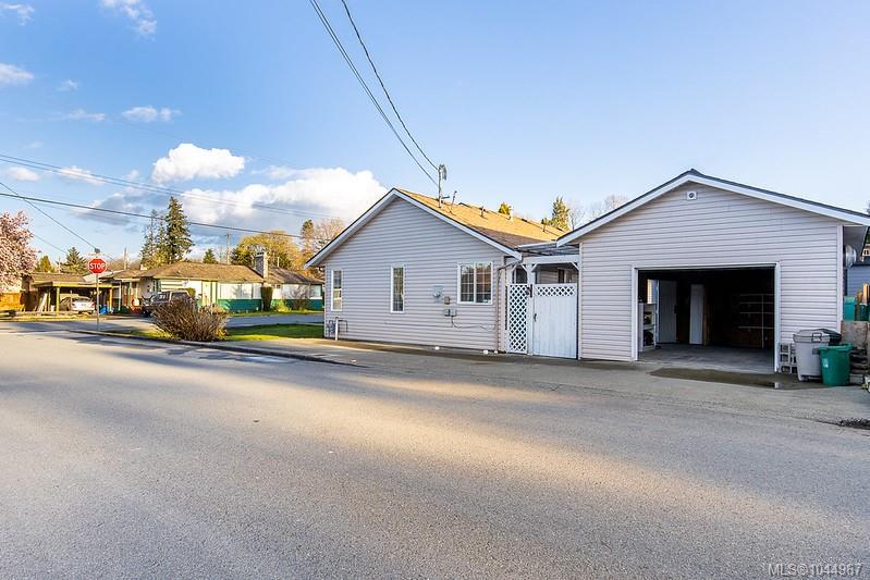 Fourth View of 161 Mckinstry Rd, Duncan, BC, V9L 3K7