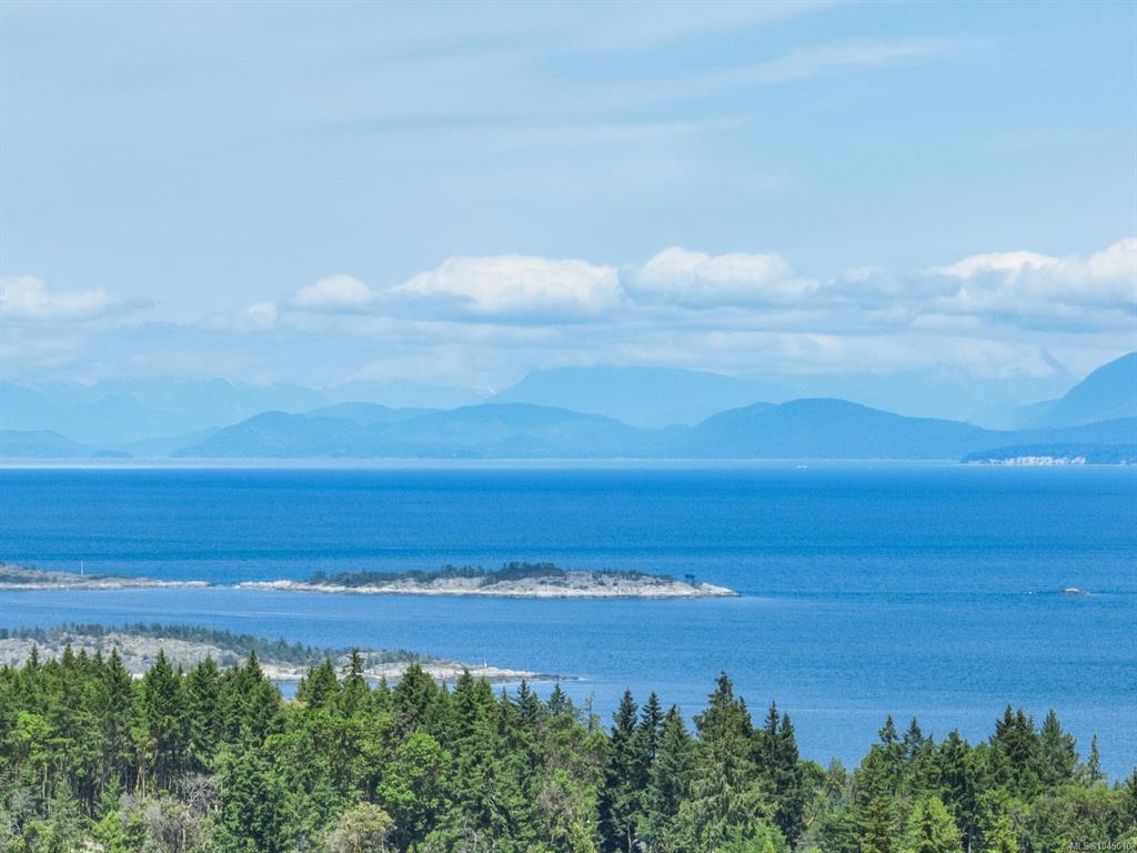 Third View of 4985 Broad Ridge Pl, Lantzville, BC, V0R 2H0