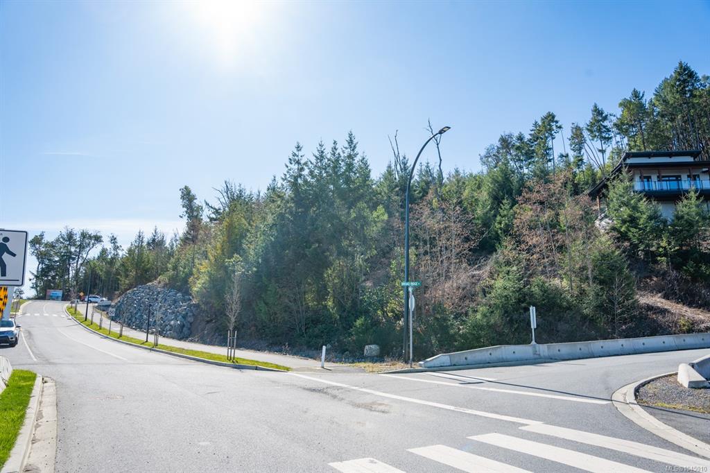 Fifth View of 4985 Broad Ridge Pl, Lantzville, BC, V0R 2H0