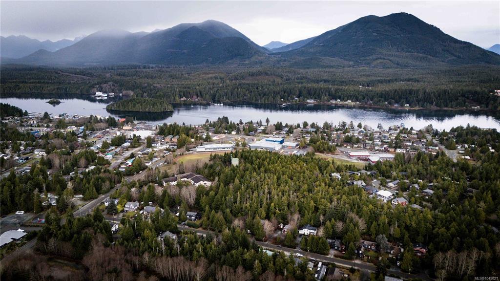 Fifth View of 1391 Victoria Rd, Ucluelet, BC, V0R 3A0