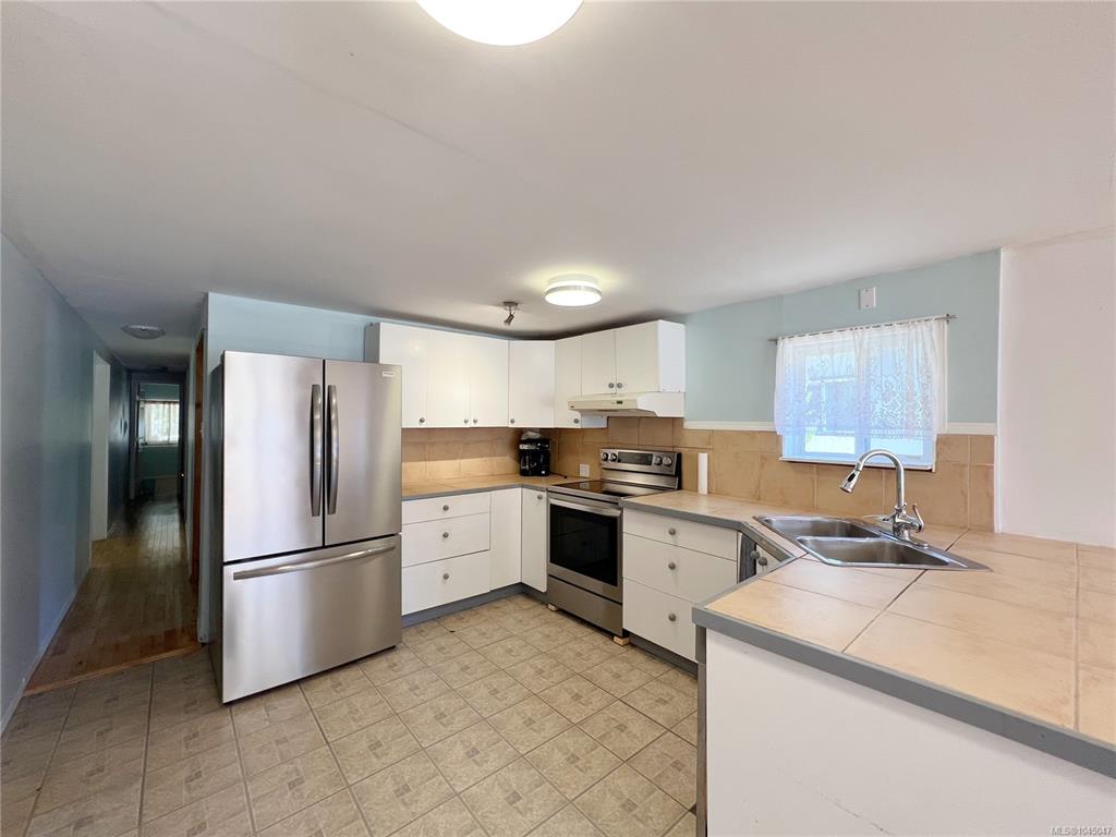 Fourth View of 401 Conuma Dr, Gold River, BC, V0P 1G0