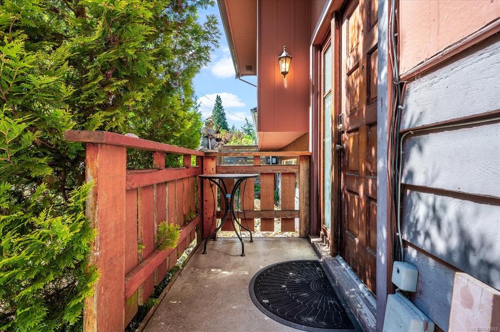 Fourth View of 2682 Beaver Creek Cres, Nanaimo, BC, V9T 3K4