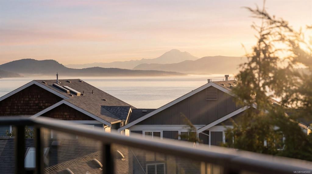 Fourth View of 2295 Adela Pl, Sidney, BC, V8L 1R2