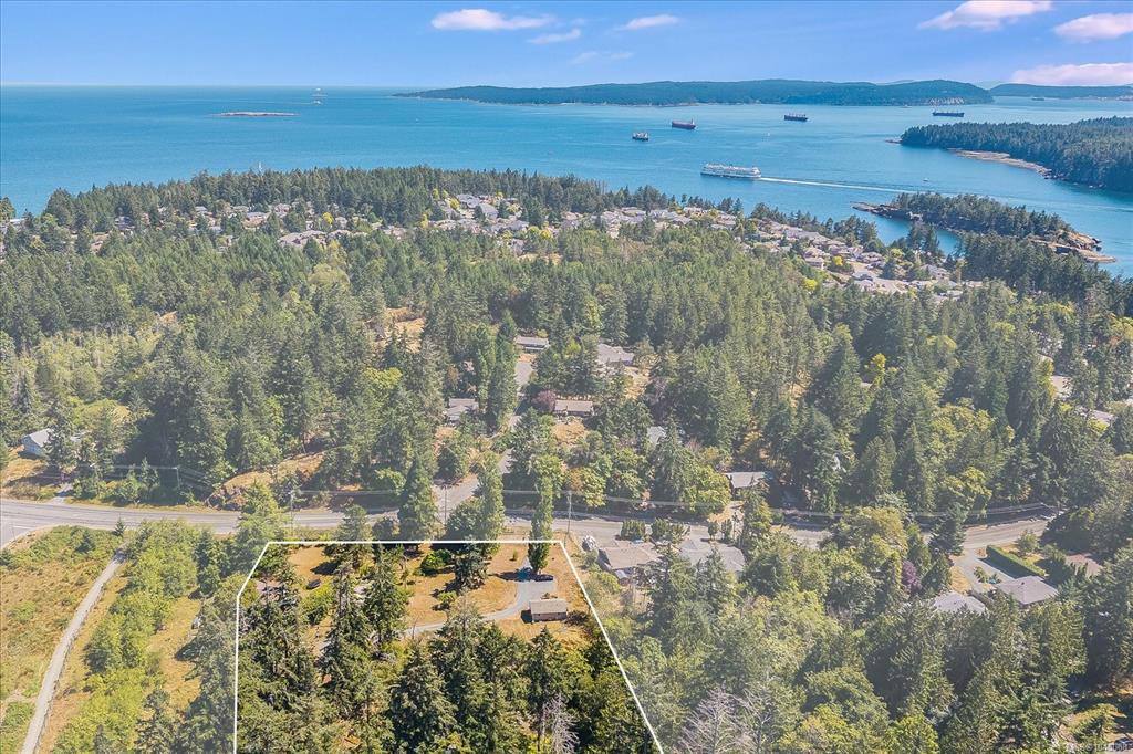 Fourth View of 3315 Hammond Bay Rd, Nanaimo, BC, V9T 1E4