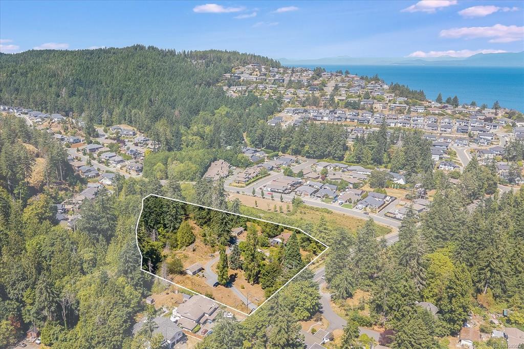 Third View of 3315 Hammond Bay Rd, Nanaimo, BC, V9T 1E4