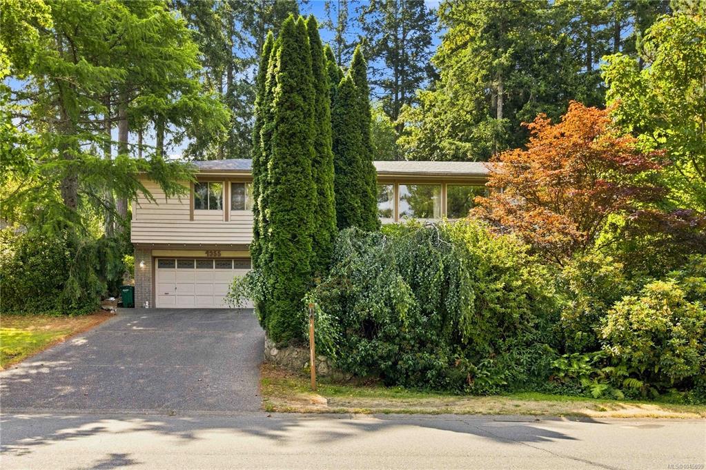 Fourth View of 4355 Emily Carr Dr, Saanich, BC, V8X 5E3