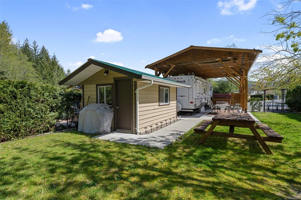 Fourth View of 8631 South Shore Rd, Lake Cowichan, BC, V0R 2G0