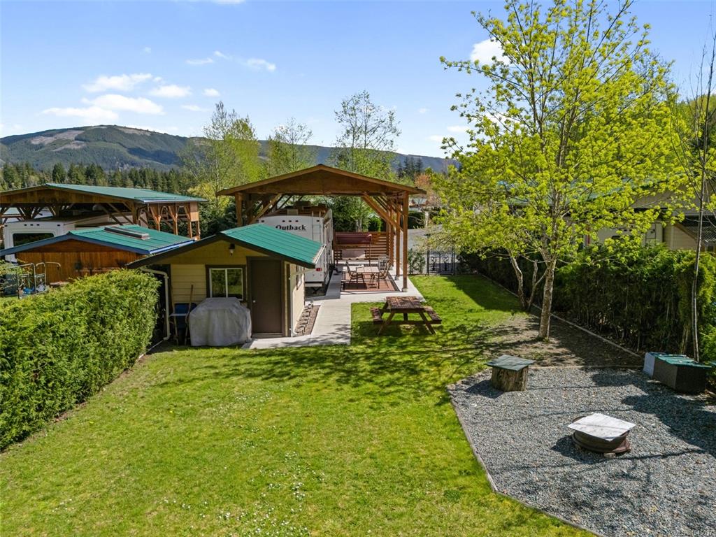 Fifth View of 8631 South Shore Rd, Lake Cowichan, BC, V0R 2G0