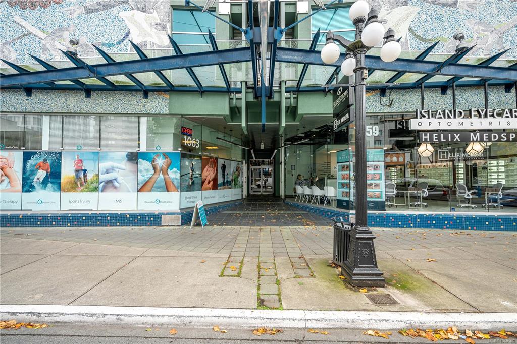 Fourth View of 1061 Fort St, The Mosaic, Victoria, BC, V8V 3K9