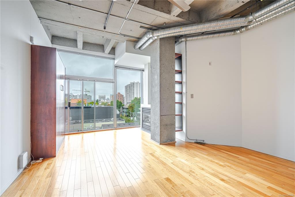 Fifth View of 1061 Fort St, The Mosaic, Victoria, BC, V8V 3K9