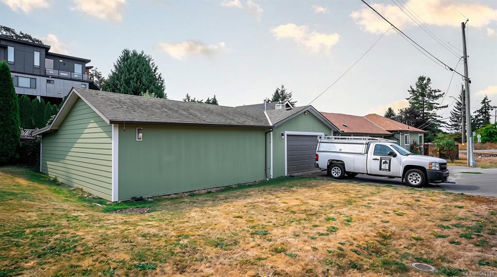 Fifth View of 9 Camden Ave, View Royal, BC, V8Z 1P6