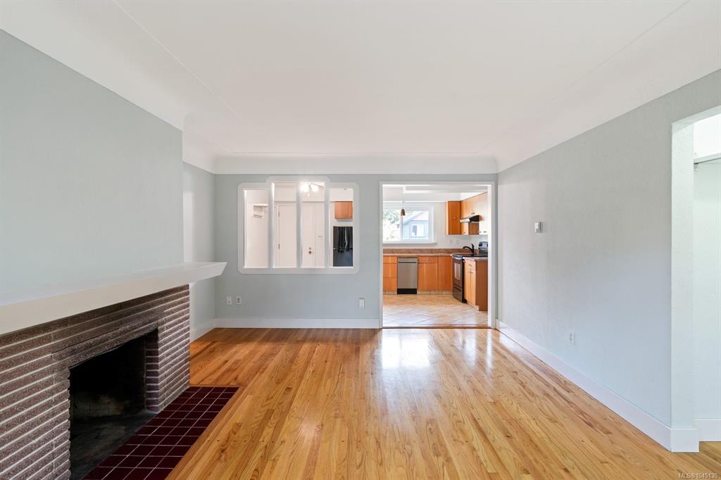 Fourth View of 1481 Bay St, Victoria, BC, V8R 2A6
