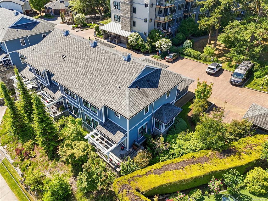 Fourth View of 3916 Carey Rd, Woodland Heights, Saanich, BC, V8Z 4E2