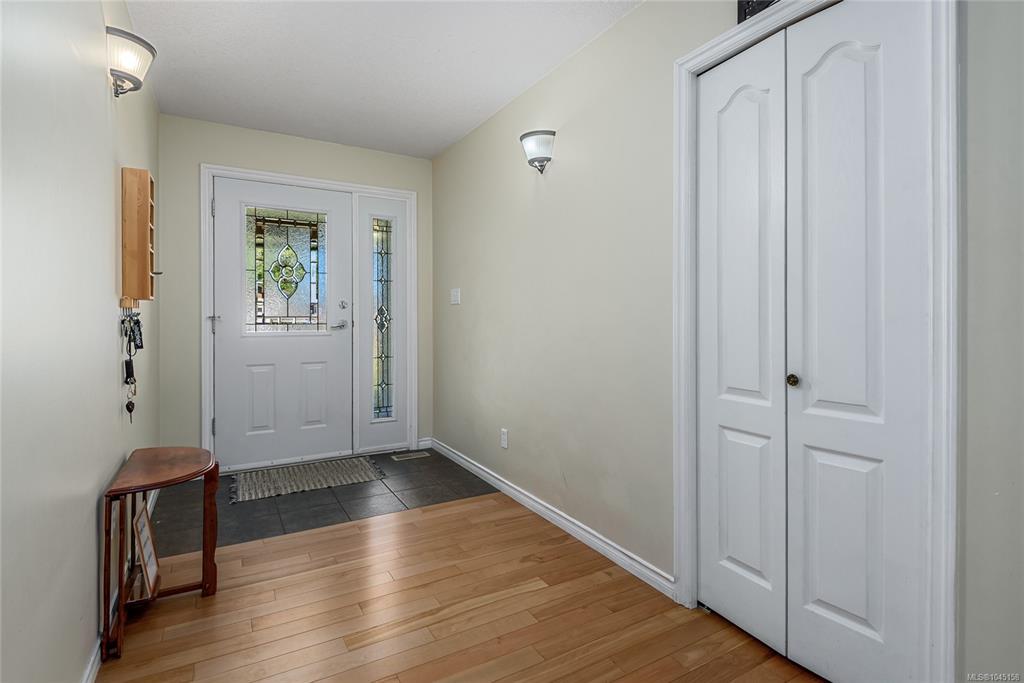 Fourth View of 7478 Yake Rd, Fanny Bay, BC, V0R 1W0