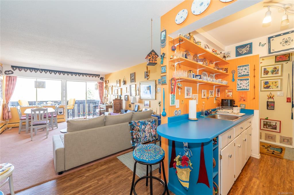 Fourth View of 964 Heywood St, Villa Royale, Victoria, BC, V8V 2Y5