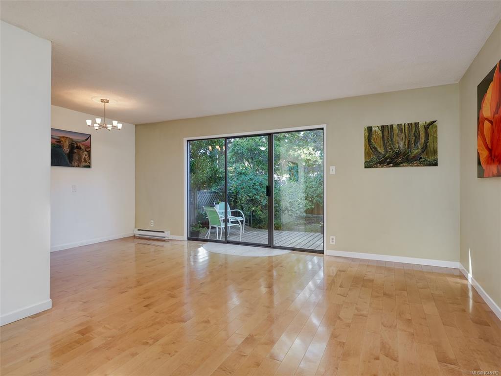 Third View of 1701 Mckenzie Ave, Cedarwood, Saanich, BC, V8N 1A6