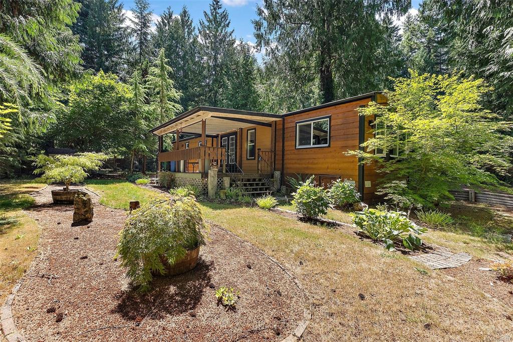 920 Whittaker Rd, 1045187, BC,