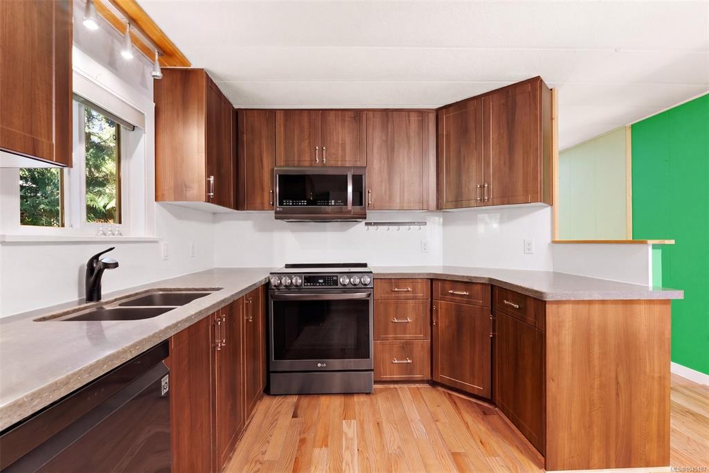 Fifth View of 920 Whittaker Rd, Malahat, BC, V0R 2L0