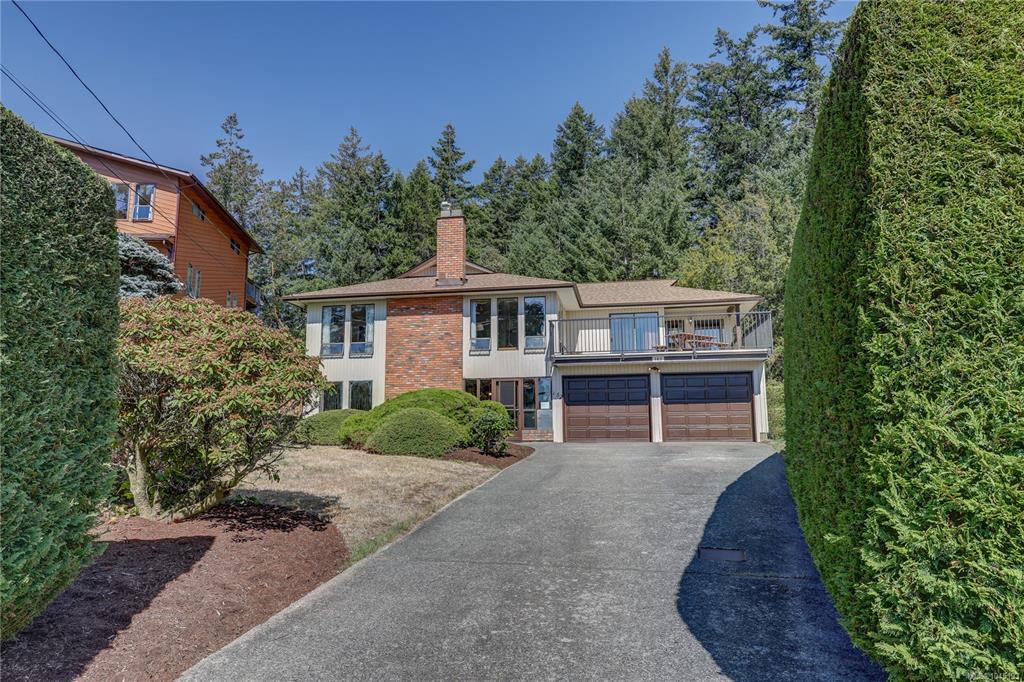 Second View of 162 Sir Lancelot Pl, Nanaimo, BC, V9T 4K4