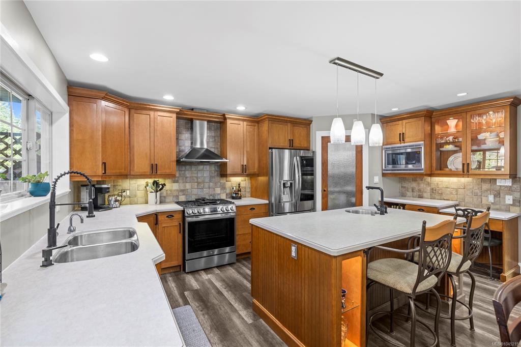 Third View of 5670 Willow Rd, Port Alberni, BC, V9Y 8V4