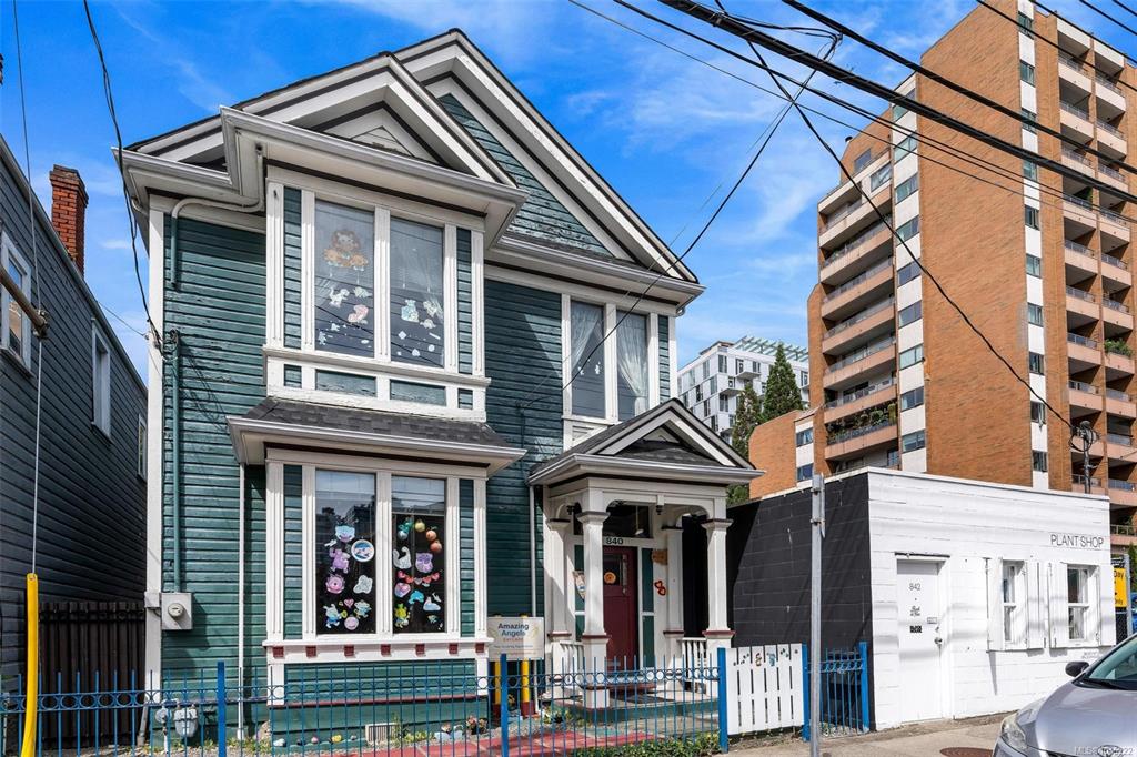 840 Cormorant St, 1045222, BC,