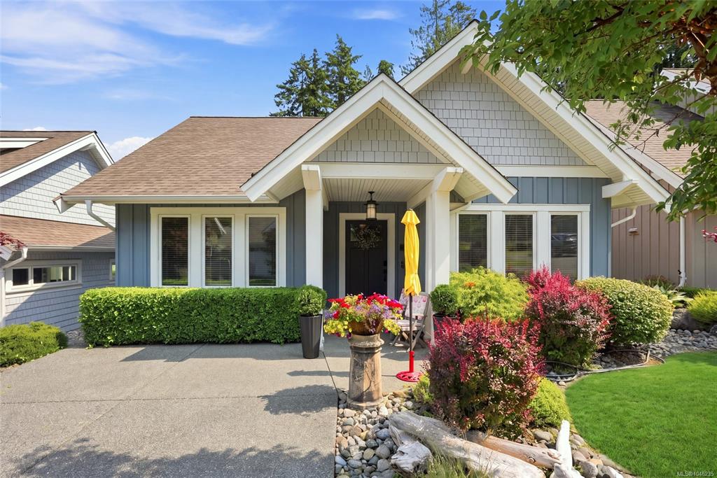 5251 Island Hwy W, 1046235, BC,