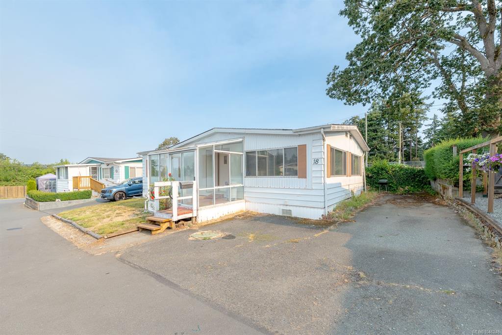 Fourth View of 158 Cooper Rd, View Royal, BC, V9A 7B3