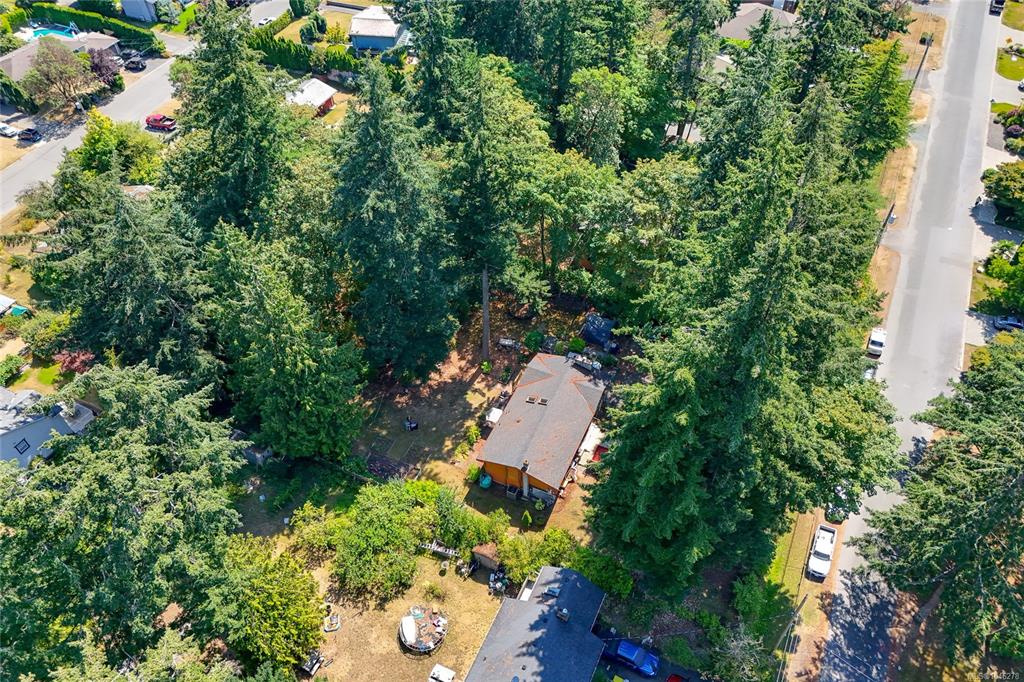 Fourth View of 6311 Rodolph Rd, Central Saanich, BC, V8Z 5V9