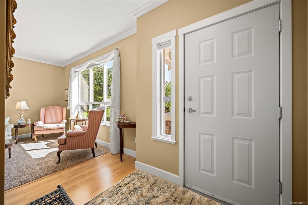 Third View of 730 Aspen Rd, Comox, BC, V9M 3Y4