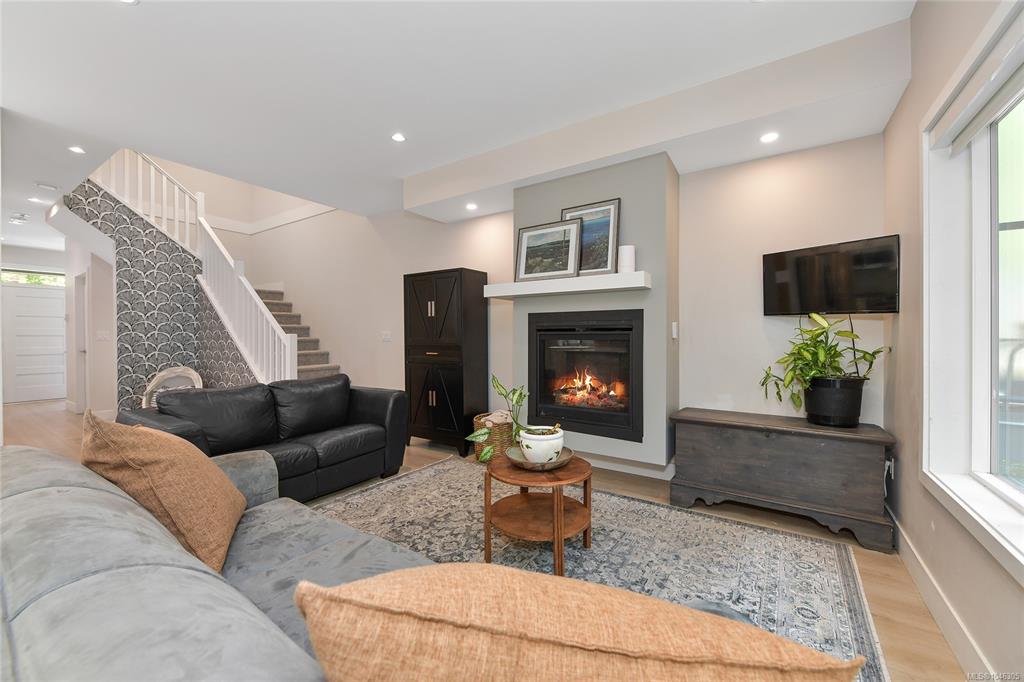 Fourth View of 937 Echo Valley Pl, Gardner Creek, Langford, BC, V9B 0Y2