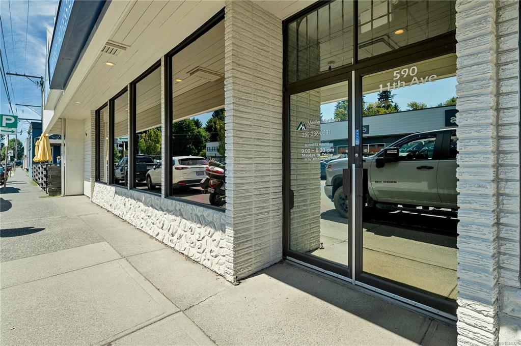 Fourth View of 590 11 Th Ave, Campbell River, BC, V9W 4G4