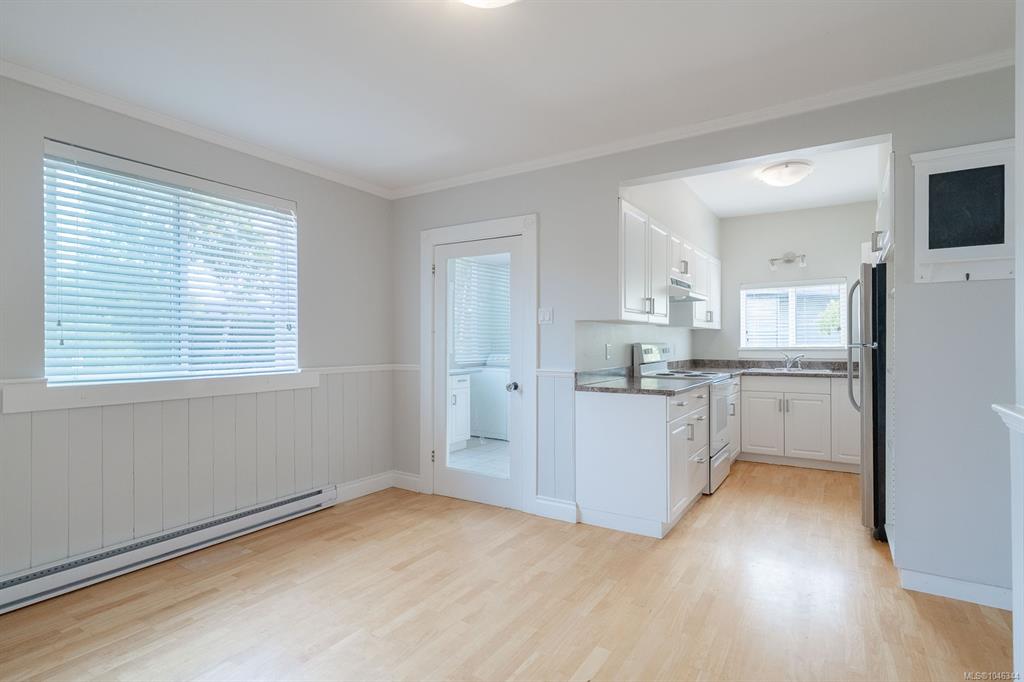 Fifth View of 121 Harewood Rd, Nanaimo, BC, V9R 2Y7
