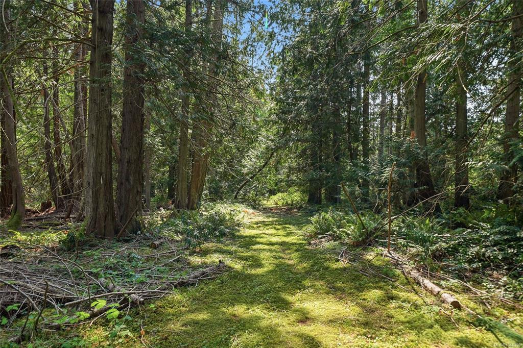 Third View of 850 Village Way, Qualicum Beach, BC, V9K 1K8