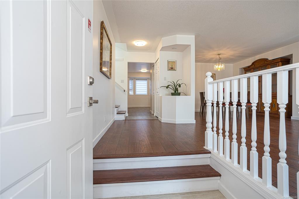 Fifth View of 6177 Raphael Dr, Nanaimo, BC, V9V 1M2