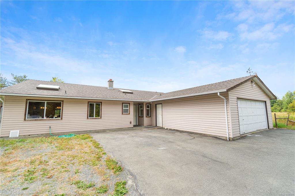 Third View of 2445 Godfrey Rd, Nanaimo, BC, V9X 1E6