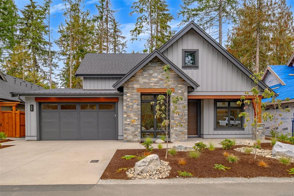 525 Hole In One Dr, 1046378, BC,