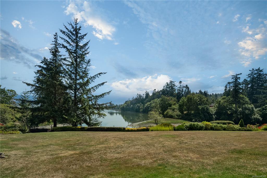 Fifth View of 2600 Ferguson Rd, Central Saanich, BC, V8N 2C1