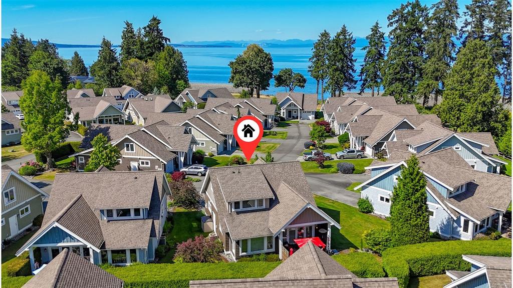 Third View of 5251 Island Hwy W, Qualicum Landing, Qualicum Beach, BC, V9K 2C1