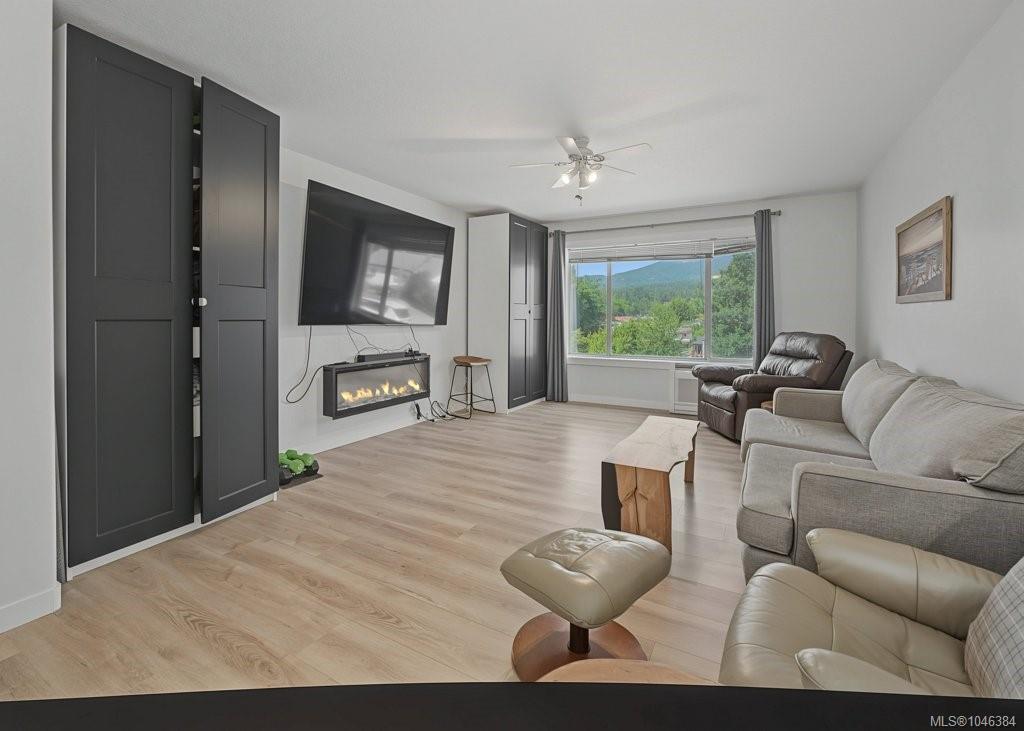 Third View of 628 Winchester Ave, Nanaimo, BC, V9R 4B7