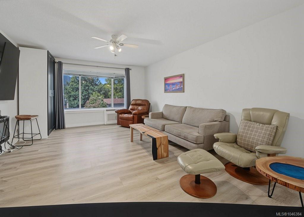 Fourth View of 628 Winchester Ave, Nanaimo, BC, V9R 4B7