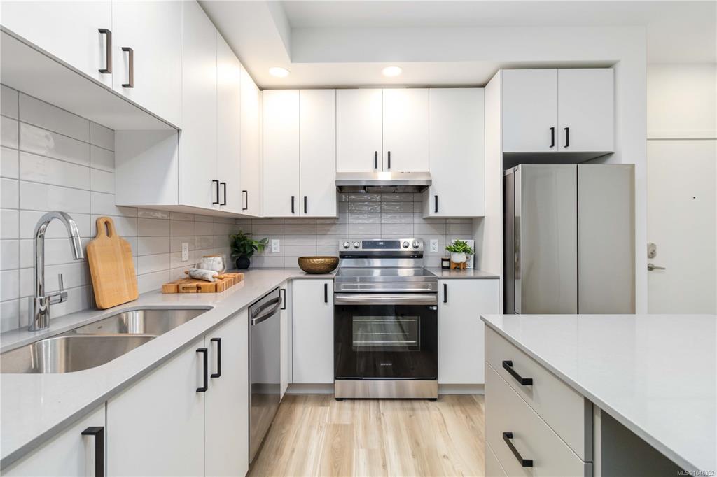 Fourth View of 2390 City Gate Blvd, Langford, BC, V9B 7E8