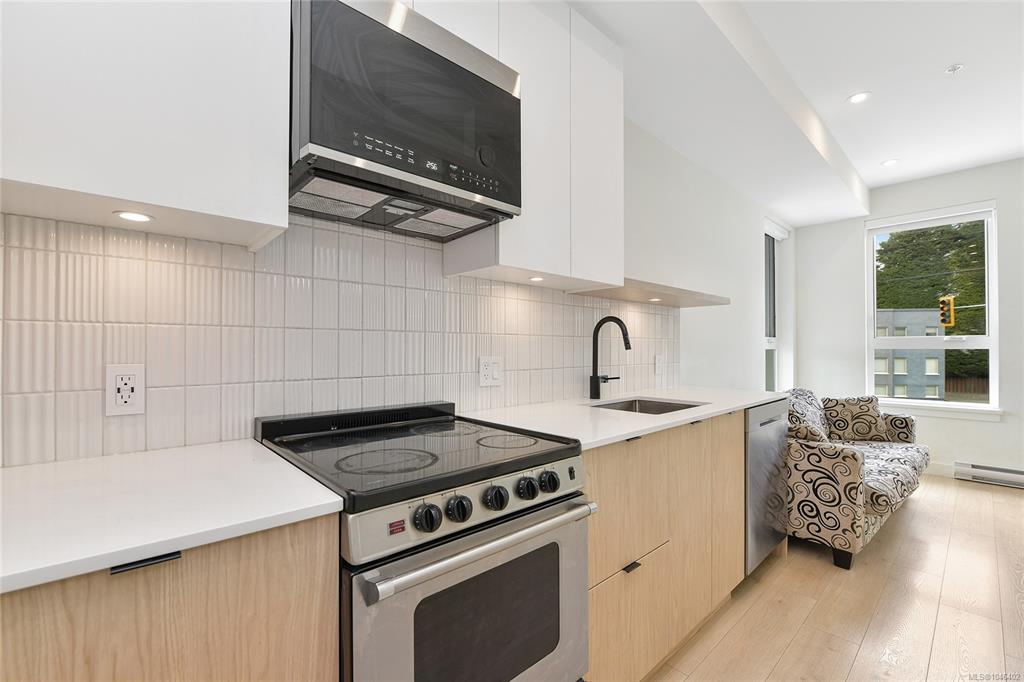 Third View of 1301 Hillside Ave, Sparrow, Victoria, BC, V8T 2B3