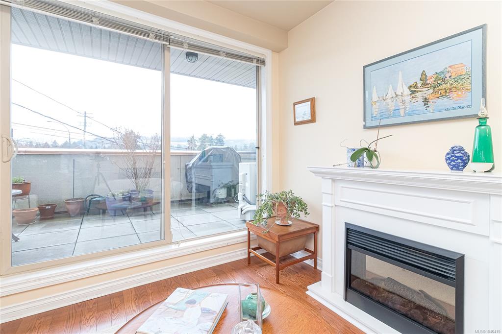 Fourth View of 866 Goldstream Ave, Langford, BC, V9B 0J3