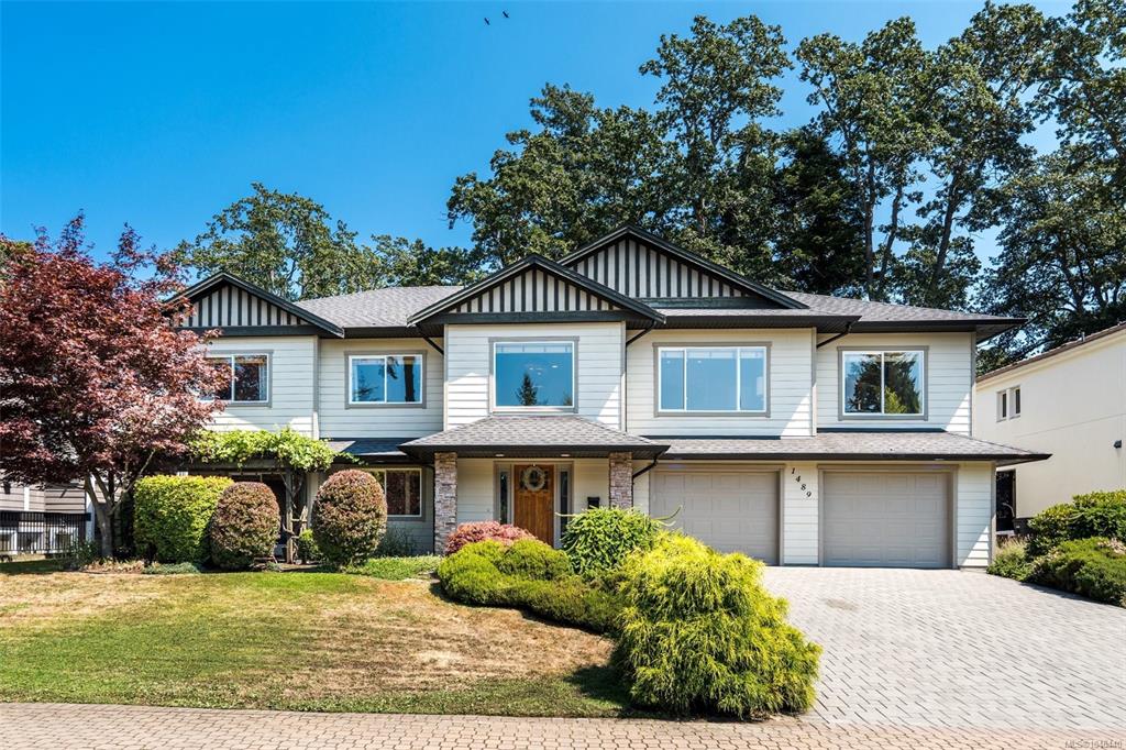 Second View of 1489 Mt Douglas Cross Rd, Saanich, BC, V8X 3H6