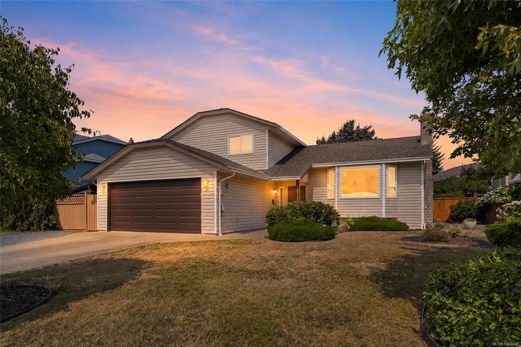 3137 Antrobus Cres, 1046476, BC,