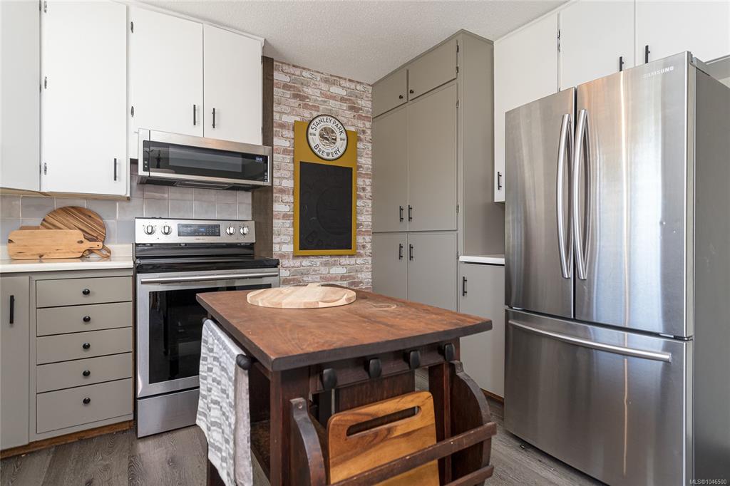 Third View of 9265 Chemainus Rd, Chemainus, BC, V0R 1K5