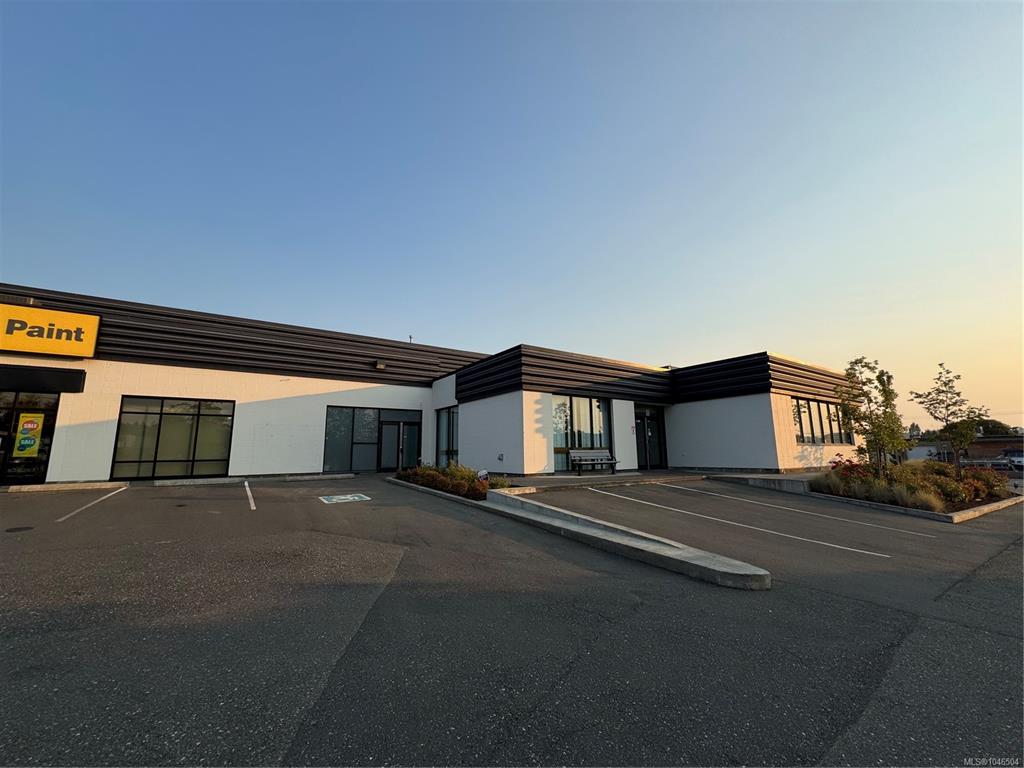 Third View of 743 28th St, Courtenay, BC, V9N 7P4
