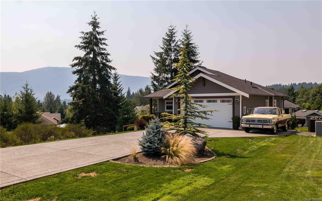 Fourth View of 228 Dawn Coe Cres, Lake Cowichan, BC, V0R 2G0