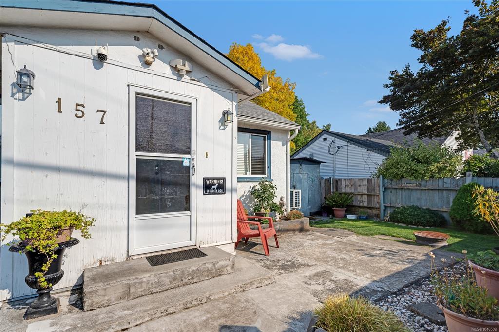 Third View of 157 View St, Nanaimo, BC, V9R 4N5